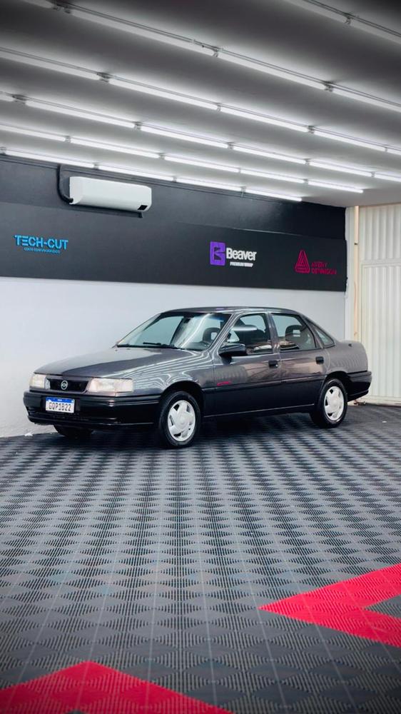 Sedan no showroom